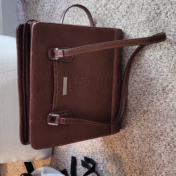 Purse - Picture 2 of 4